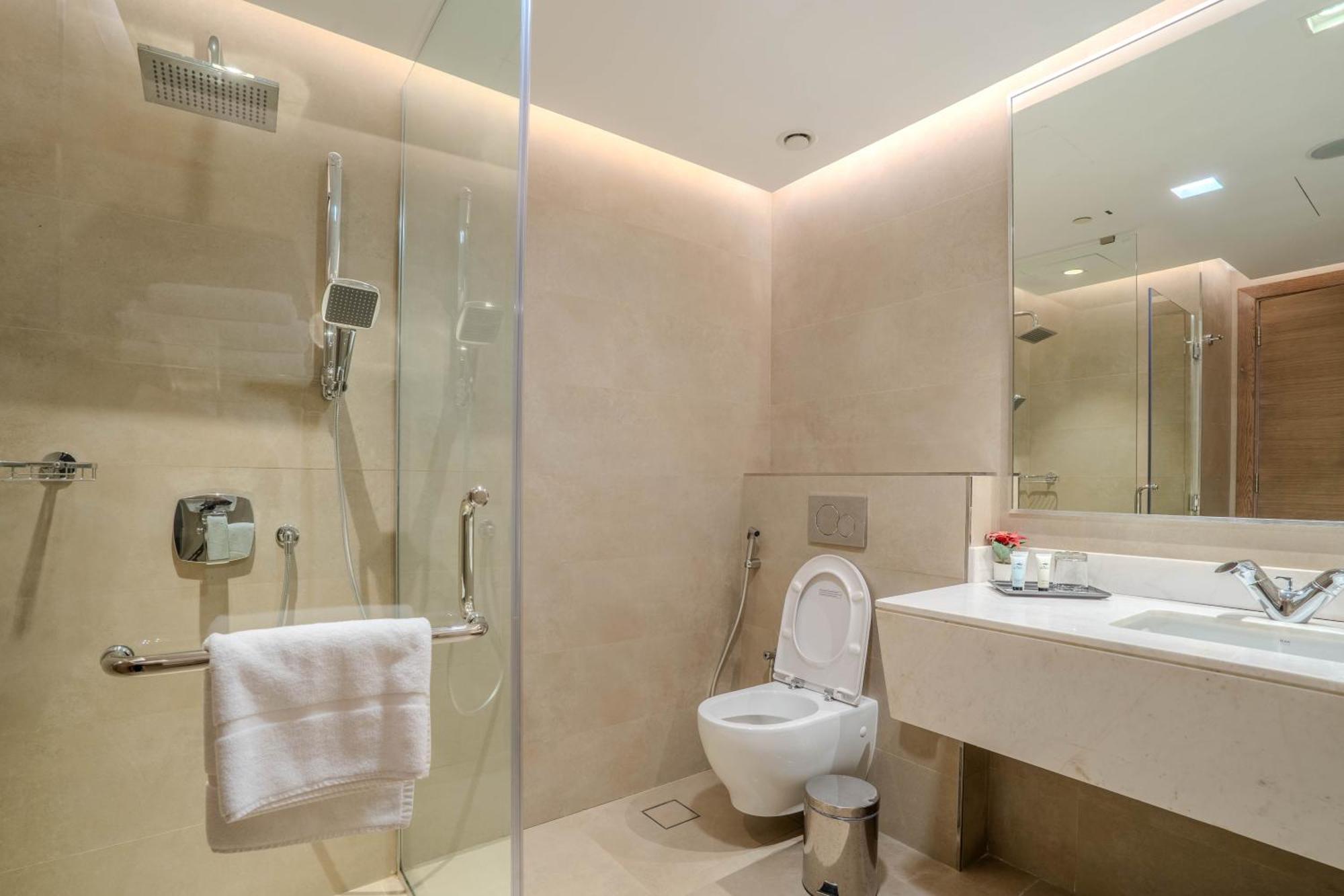 Saray Deluxe Hotel 5*